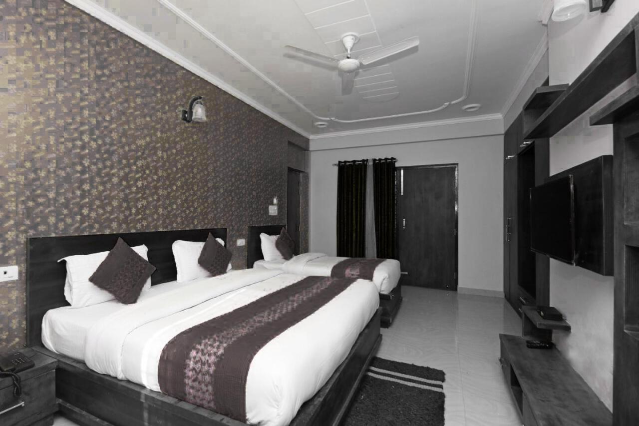 Royal Residency Otel New Tehri Dış mekan fotoğraf